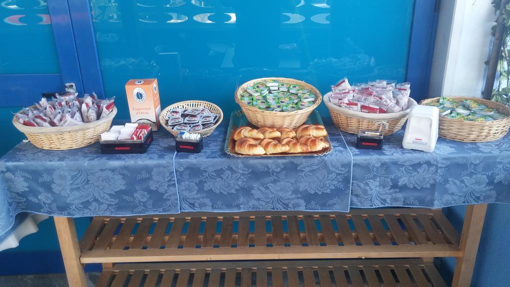 Beach Hotel ديامنتي المظهر الخارجي الصورة