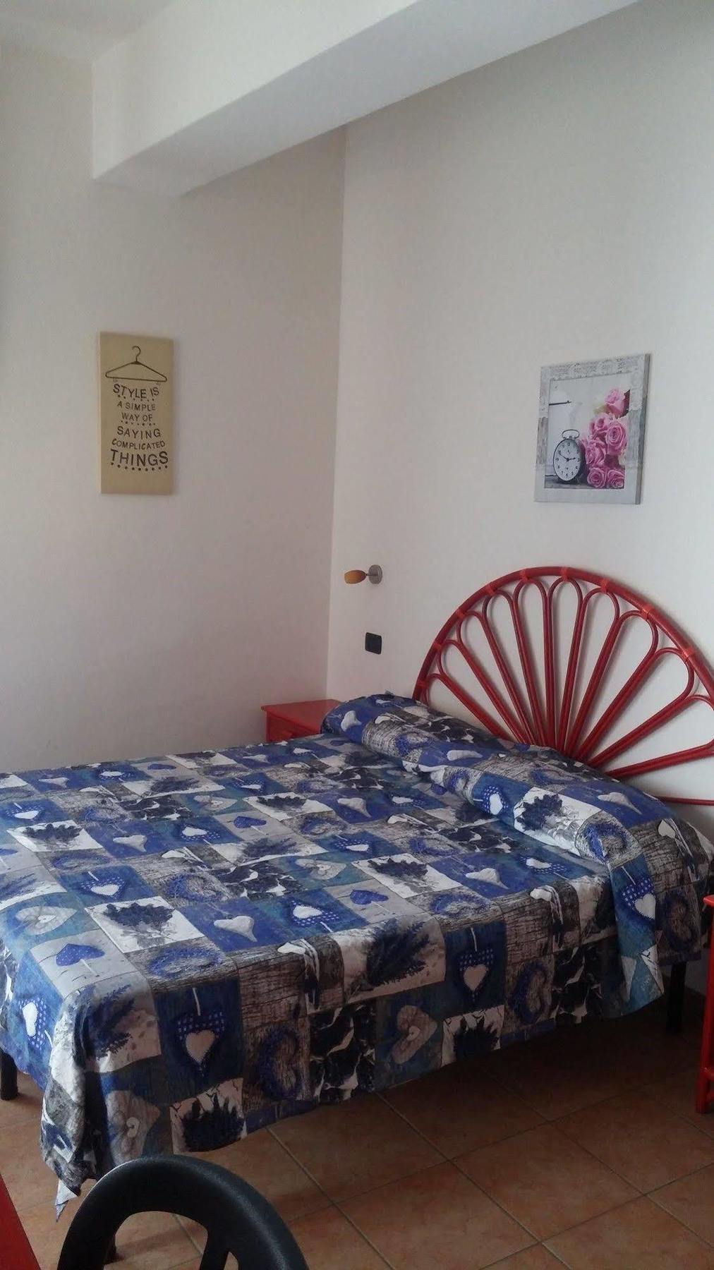 Beach Hotel ديامنتي المظهر الخارجي الصورة